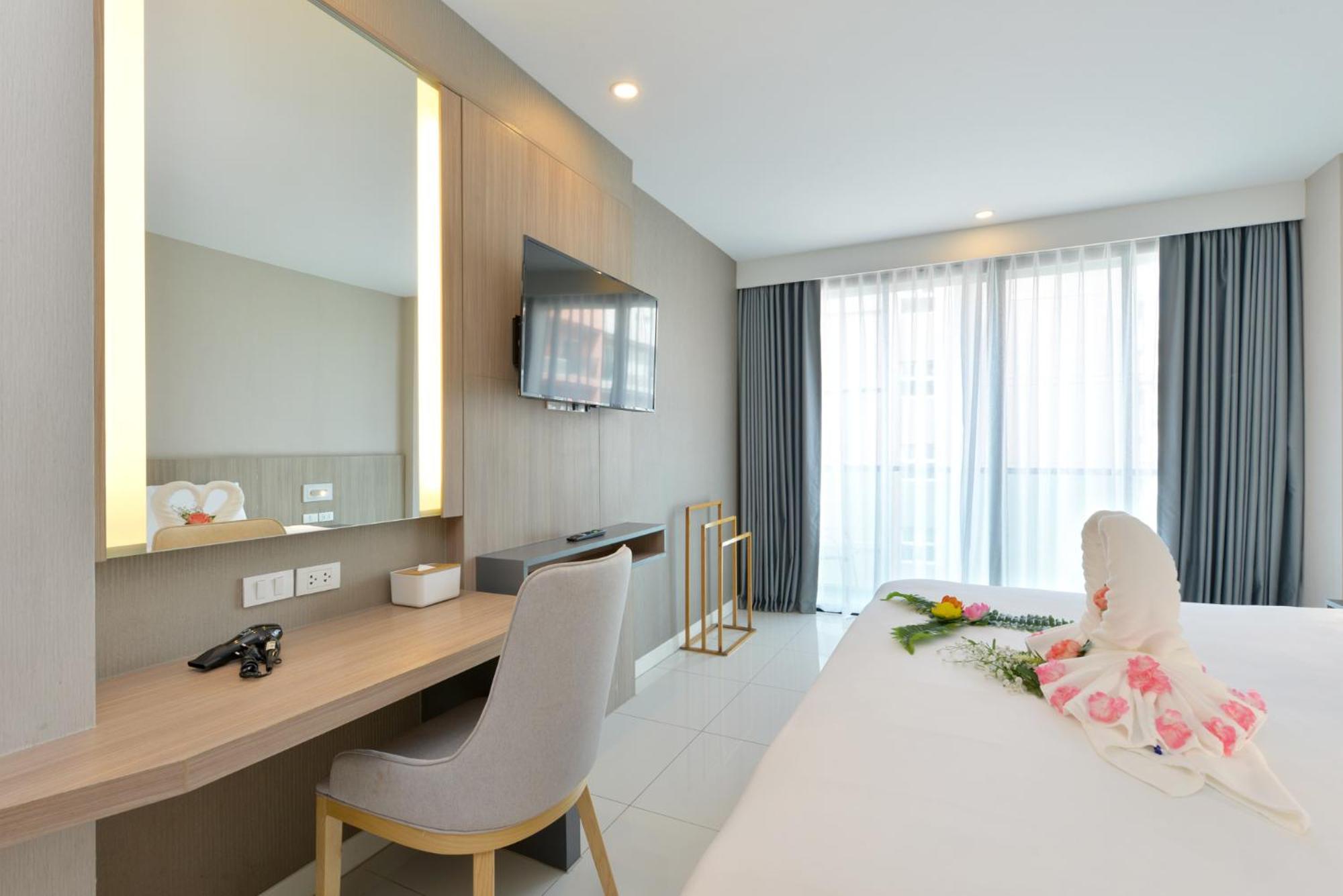 Grace Patong Hotel Кату Екстер'єр фото